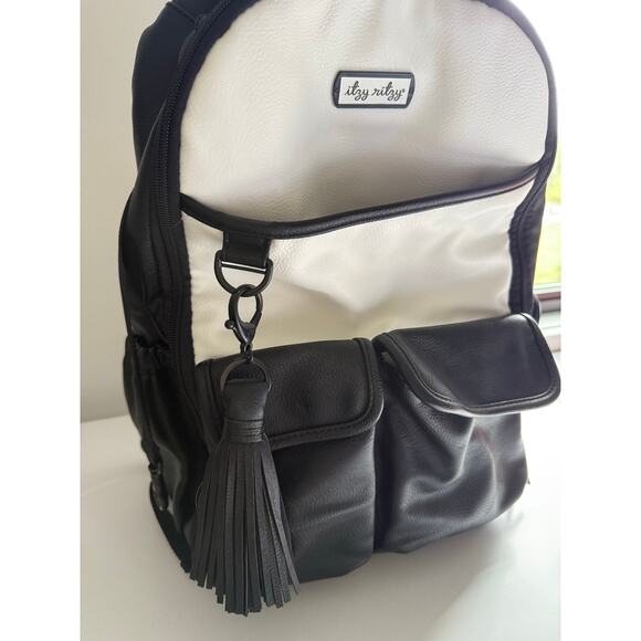 $200 Itzy Ritzy Diaper Backpack - Black White - Picture 3 of 11